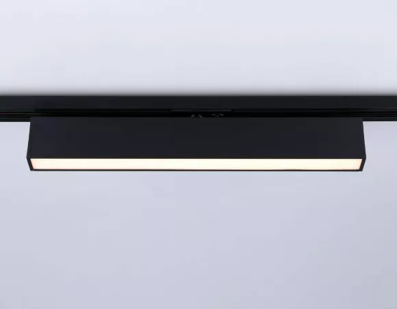 Трековый однофазный светильник Ambrella Light Track System GL6775, вид снизу Трековый однофазный светильник Ambrella Light Track System GL6775, вид снизу
