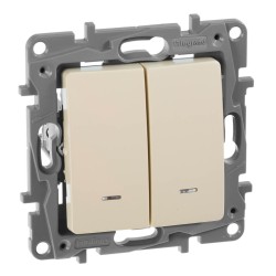 Переключатель двухклавишный Legrand Etika с подсветкой 10A 250V слоновая кость 672316