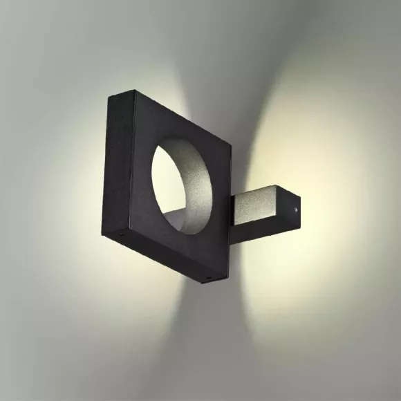 Уличный настенный светильник Odeon Light Como 6653/5WL Уличный настенный светильник Odeon Light Como 6653/5WL