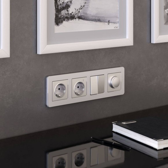 Рамка на 4 поста Werkel Platinum алюминий 4690389184505 W0042606