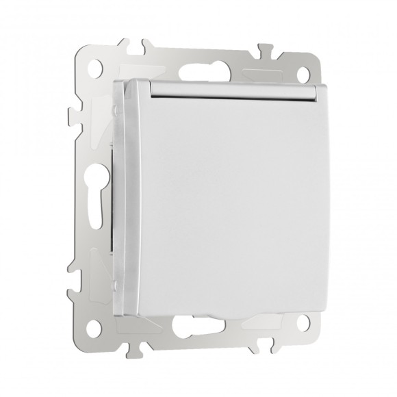 Розетка с заземлением, шторками и защитной крышкой Arte Milano 206.41-1.silver