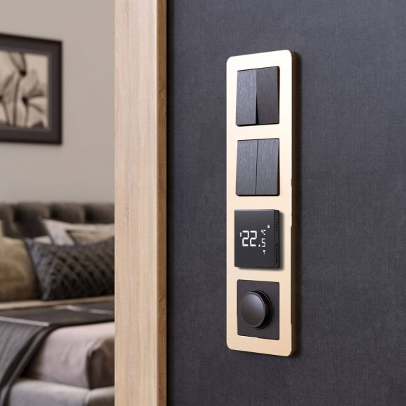 Рамка на 4 поста Werkel Platinum шампань 4690389184529 W0042611