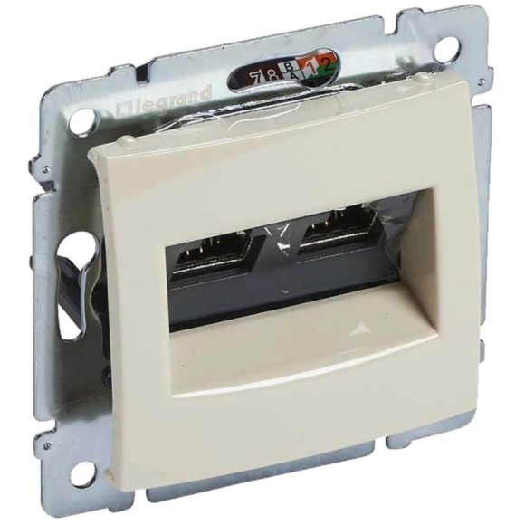 Розетка компьютерная 2хRJ45 Legrand Valena 6 кат UTP с захватами слоновая кость 774147