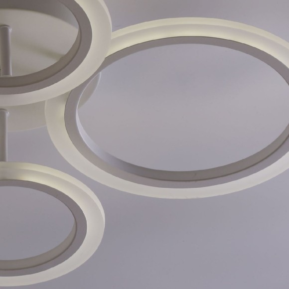 Потолочная светодиодная люстра с пультом управления De Markt Мадлен 424013404