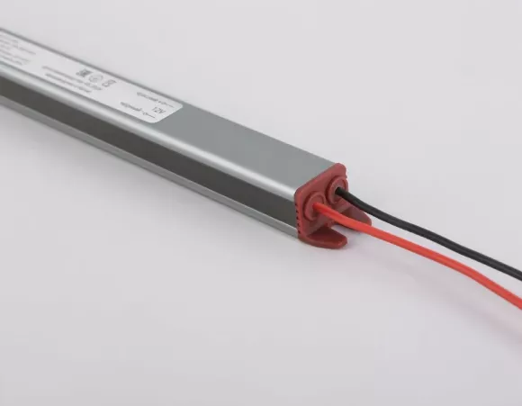 Блок питания для светодиодной ленты Ambrella Light Illumination 60Вт DC12В 5A IP67 GS9807 Блок питания для светодиодной ленты Ambrella Light Illumination 60Вт DC12В 5A IP67 GS9807
