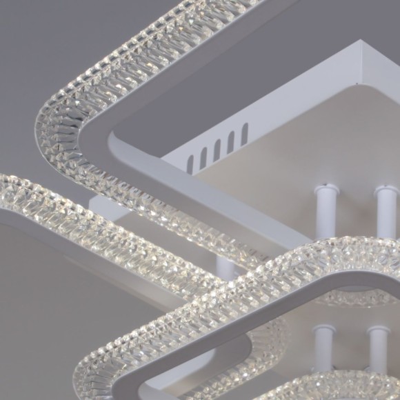 Потолочная светодиодная люстра с пультом управления Reluce 09838-0.3-4+1 WH