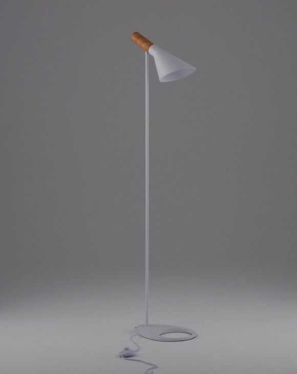 Торшер Moderli Turin V11336-1F