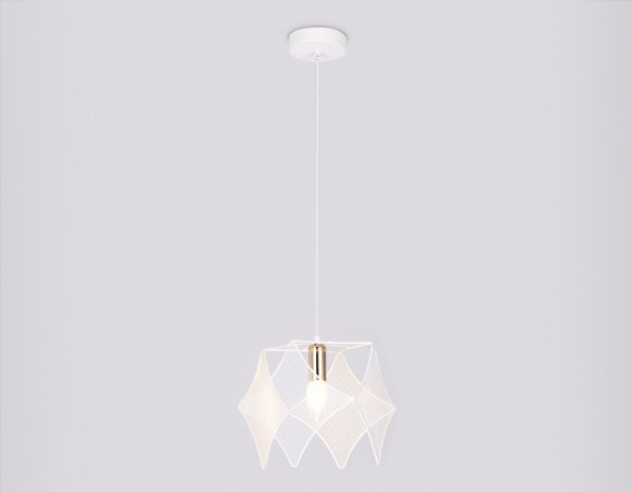 Подвесной светильник Ambrella Light Traditional TR8420