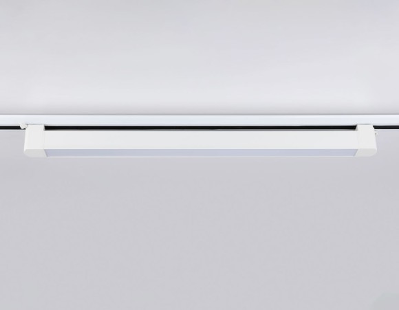 Трековый однофазный светильник Ambrella Light Track system GL6742