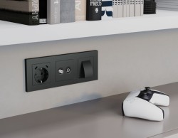 Комплект механизма розетки TV оконечной + SAT 5-862MHz 3.5dB/950-2150MHz 3.5dB Alfa Графит мягкое касание Quant Ambrella Volt MA913310 (AP9133, VM217)