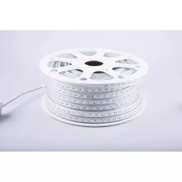 Светодиодная влагозащищенная лента Feron 11W/m 60LED/m 5050SMD RGB 50M LS706 32718 Светодиодная влагозащищенная лента Feron 11W/m 60LED/m 5050SMD RGB 50M LS706 32718
