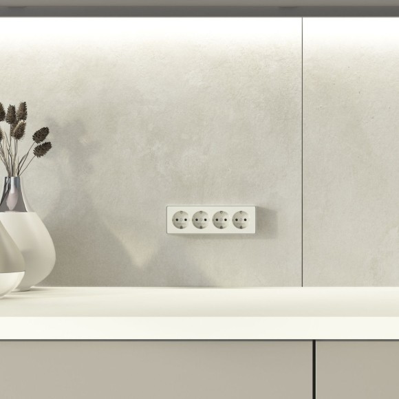 Розетка четверная с заземлением и шторками Werkel Gallant (слоновая кость) W5072204 4690389217999 a071253