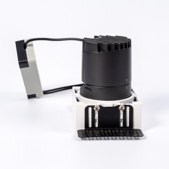 Встраиваемый светильник Fiberli 302T75 (квадратная рамка) 12130206