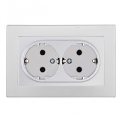 Розетка двойная с/з и шторками Arte Milano SET06-double-40-2 silver