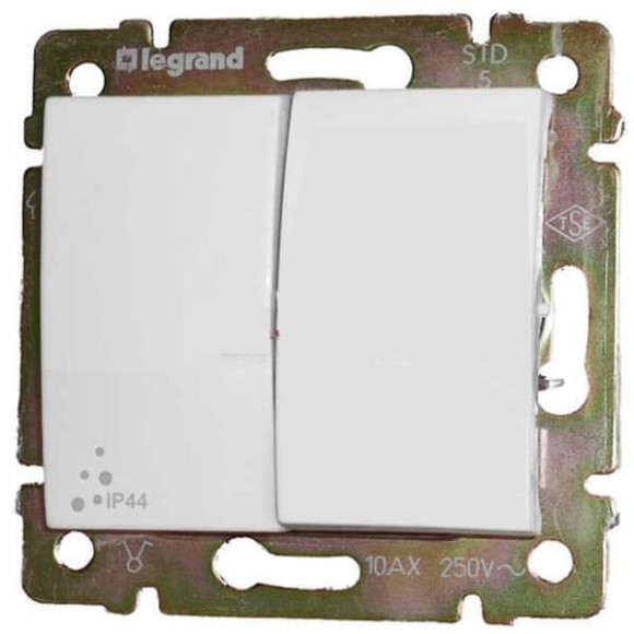 Переключатель двухклавишный Legrand Valena 10A 250V IP44 белый 770098