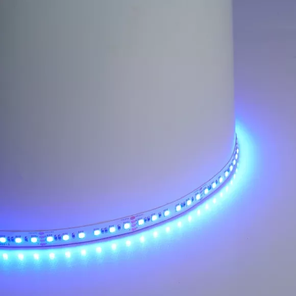 Светодиодная лента Feron LS501 24В 5050 11Вт/м RGB 5м IP20 51823 Светодиодная лента Feron LS501 24В 5050 11Вт/м RGB 5м IP20 51823