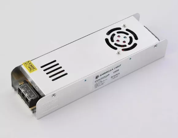 Блок питания с EMC для светодиодной ленты Ambrella Light Illumination 360Вт DC24В 15A IP20 GS8686 Блок питания с EMC для светодиодной ленты Ambrella Light Illumination 360Вт DC24В 15A IP20 GS8686