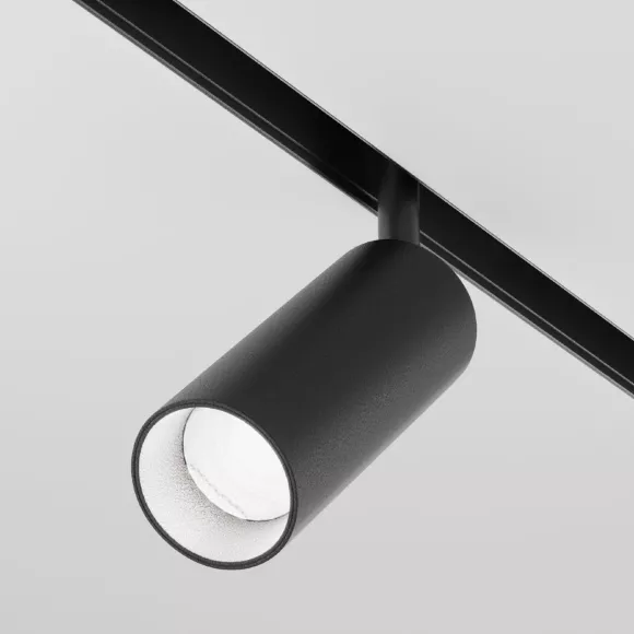 Трековый магнитный светильник Maytoni Focus LED TR032-4-12WTW-M-DD2-B Трековый магнитный светильник Maytoni Focus LED TR032-4-12WTW-M-DD2-B
