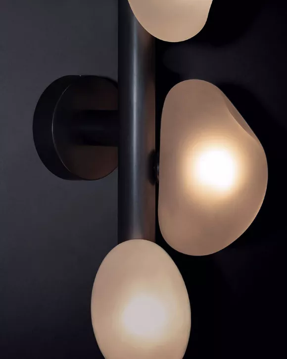 Настенный светильник Delight Collection Matter 5055W/3 black/white, декоративные элементы крупным планом Настенный светильник Delight Collection Matter 5055W/3 black/white, декоративные элементы крупным планом