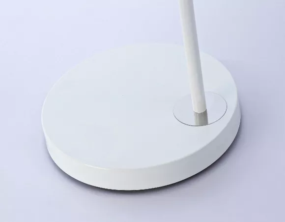 Торшер Ambrella Light Floor TR97680, Белый, Металл, Современный стиль, крупный план основания Торшер Ambrella Light Floor TR97680, Белый, Металл, Современный стиль, крупный план основания