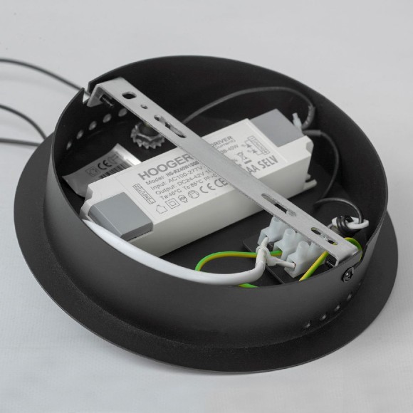 Подвесная светодиодная люстра Lussole Lassen LSP-7257