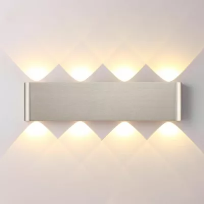 Настенный светильник Odeon Light Hightech Magnum 7106/8WL