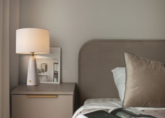 Настольная лампа Freya MarmoLatte FR2054TL-01BS