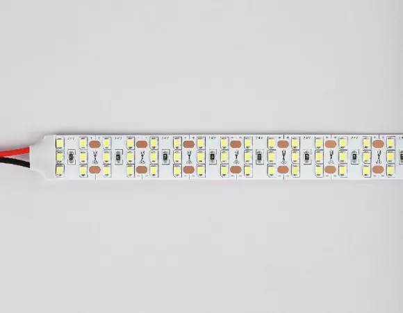Светодиодная лента трехрядная Ambrella Light LED Strip 24В 2835 26Вт/м 6500K 5м IP20 GS3903