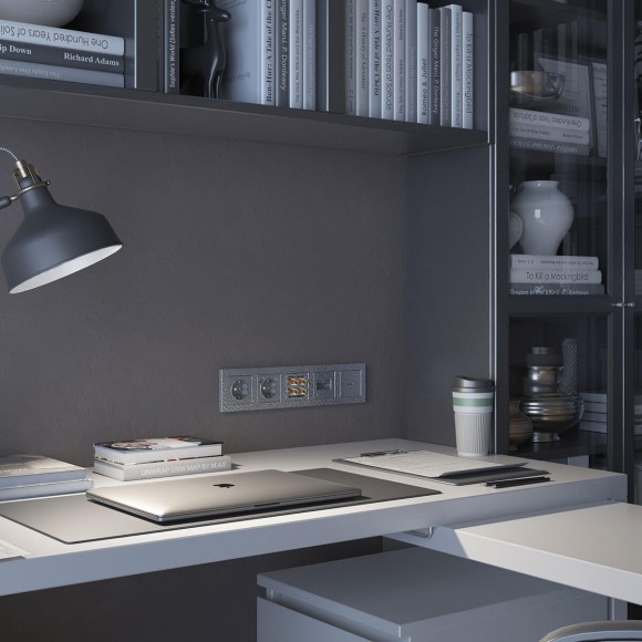 Лицевая панель Werkel Hammer серебряный 4690389163159