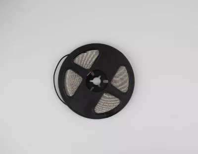 Светодиодная лента LEDS POWER 2835 120/м (10Вт/м) 12В холодная 008622