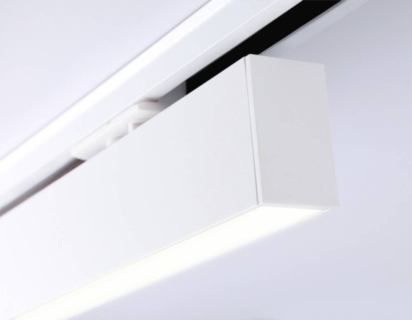 Трековый однофазный светильник Ambrella Light Track System GL6761