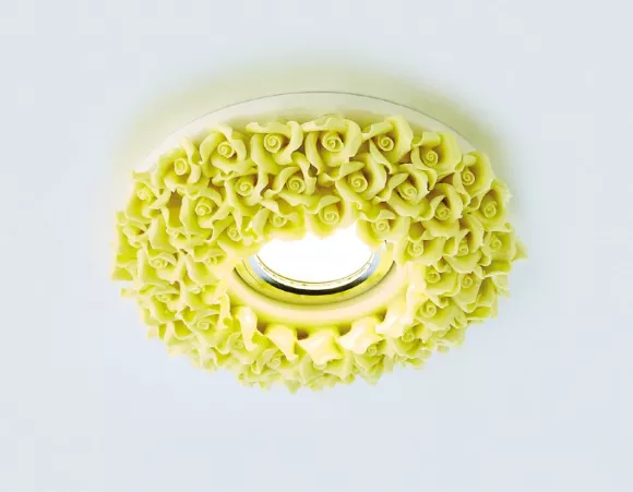 Встраиваемый светильник Ambrella Light D5505 YL Встраиваемый светильник Ambrella Light D5505 YL