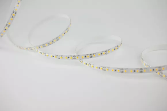 Светодиодная лента LEDS POWER 2835 120/м (10Вт/м) 12В нейтральная 008639 Светодиодная лента LEDS POWER 2835 120/м (10Вт/м) 12В нейтральная 008639