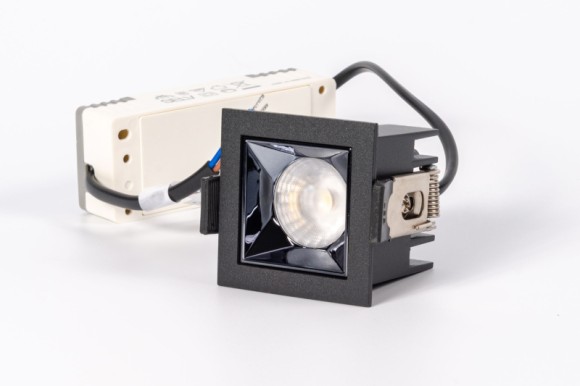 Встраиваемый светодиодный светильник Fiberli XL003-1T(W) 12130304